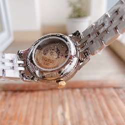 Đồng Hồ Nữ Tissot T0411628A